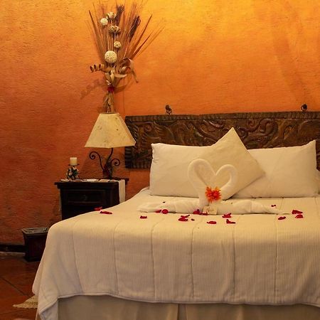 D'Leyenda Hotel Antigua Ngoại thất bức ảnh