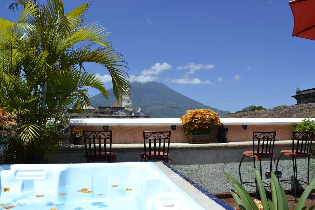 D'Leyenda Hotel Antigua Ngoại thất bức ảnh
