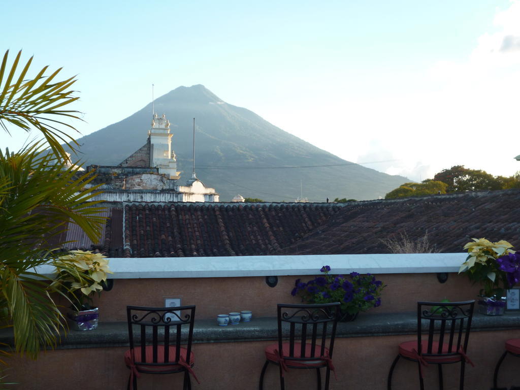 D'Leyenda Hotel Antigua Ngoại thất bức ảnh