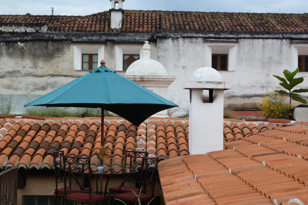 D'Leyenda Hotel Antigua Ngoại thất bức ảnh