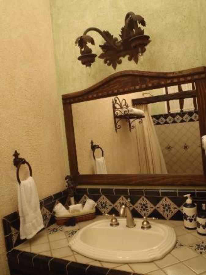 D'Leyenda Hotel Antigua Ngoại thất bức ảnh