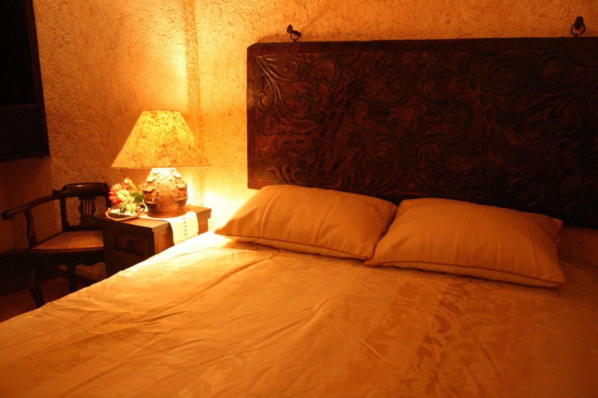 D'Leyenda Hotel Antigua Ngoại thất bức ảnh