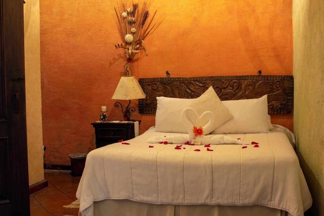 D'Leyenda Hotel Antigua Ngoại thất bức ảnh